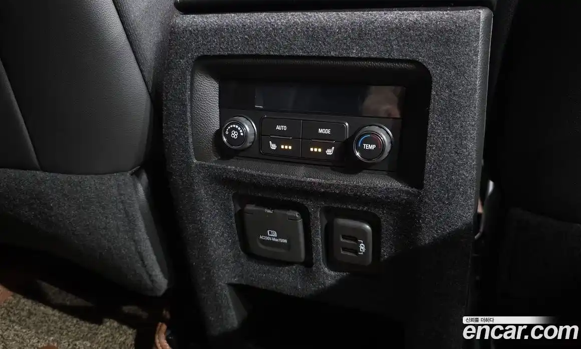 Chevrolet Traverse 2023 3.6 Автомат в Москве № 37000, фото 18