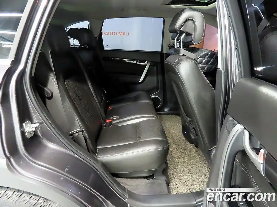 Chevrolet Captiva 2015 2.2 Автомат в Москве № 37767, фото 12