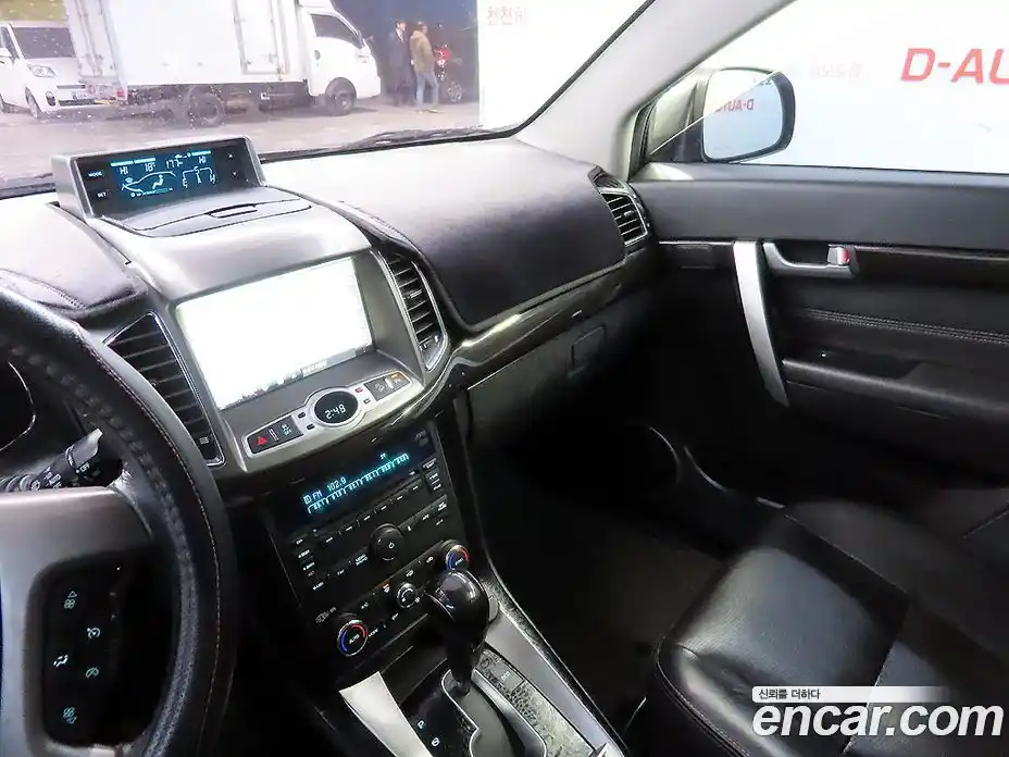 Chevrolet Captiva 2015 2.2 Автомат в Москве № 37767, фото 17