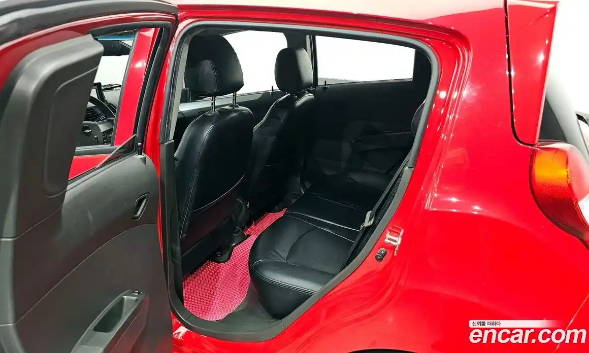 Chevrolet Spark 2014 1.0 Автомат в Москве № 38248, фото 15