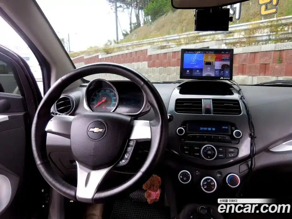 Chevrolet Spark 2014 1.0 Автомат в Москве № 38300, фото 16