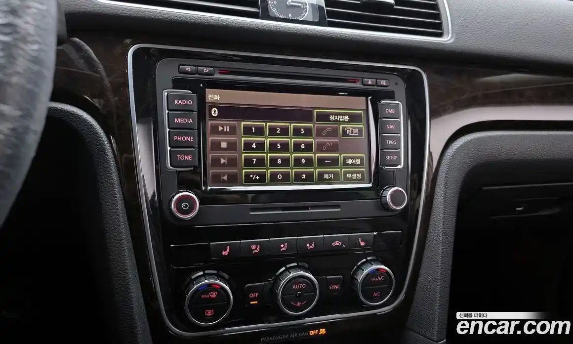 Volkswagen Passat 2014 1.8 Автомат в Москве № 383091, фото 15