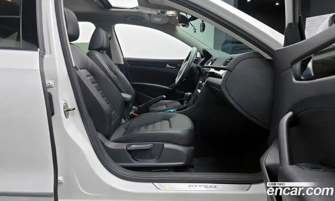 Volkswagen Passat 2014 1.8 Автомат в Москве № 383091, фото 9