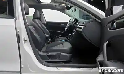 Volkswagen Passat 2014 1.8 Автомат в Москве № 383091, миниатюра 9