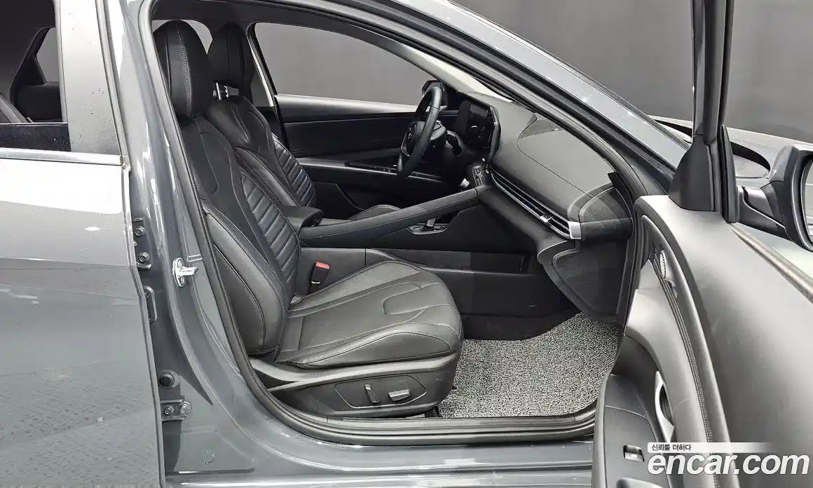 Hyundai Avante 2025 1.6 Автомат в Москве № 395504, фото 10