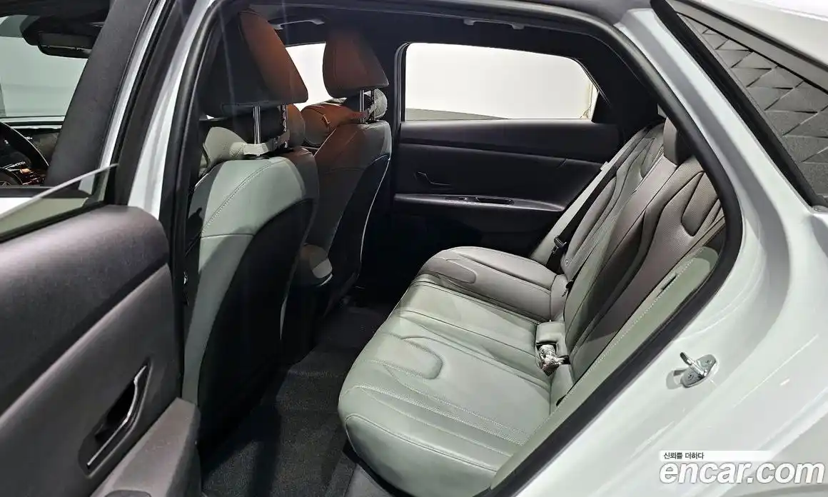 Hyundai Avante 2024 1.6 Автомат в Москве № 396054, фото 12