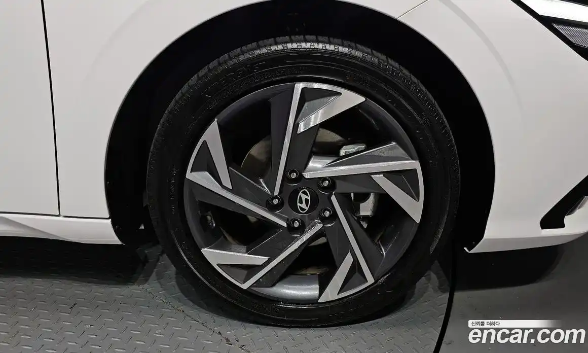 Hyundai Avante 2024 1.6 Автомат в Москве № 396054, фото 5