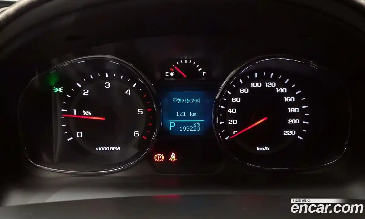 Chevrolet Captiva 2016 2.0 Автомат в Москве № 39613, фото 16