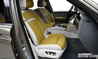 Rolls-Royce Cullinan 2025 6.7 Автомат в Москве № 407018, миниатюра 10