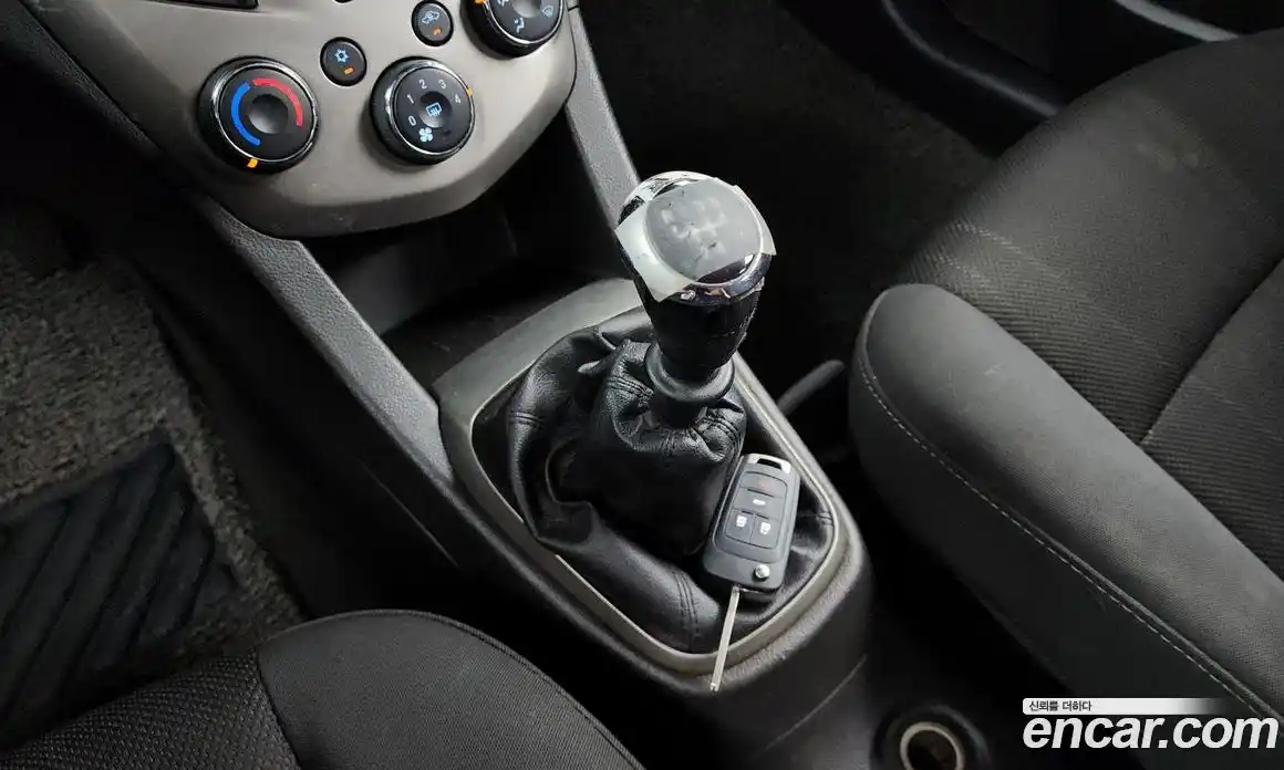 Chevrolet Aveo 2012 1.6 Механическая в Москве № 41216, фото 12