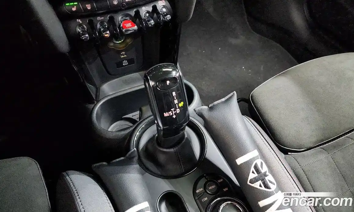 Mini Cooper 2024 2.0 Автомат в Москве № 416842, фото 9