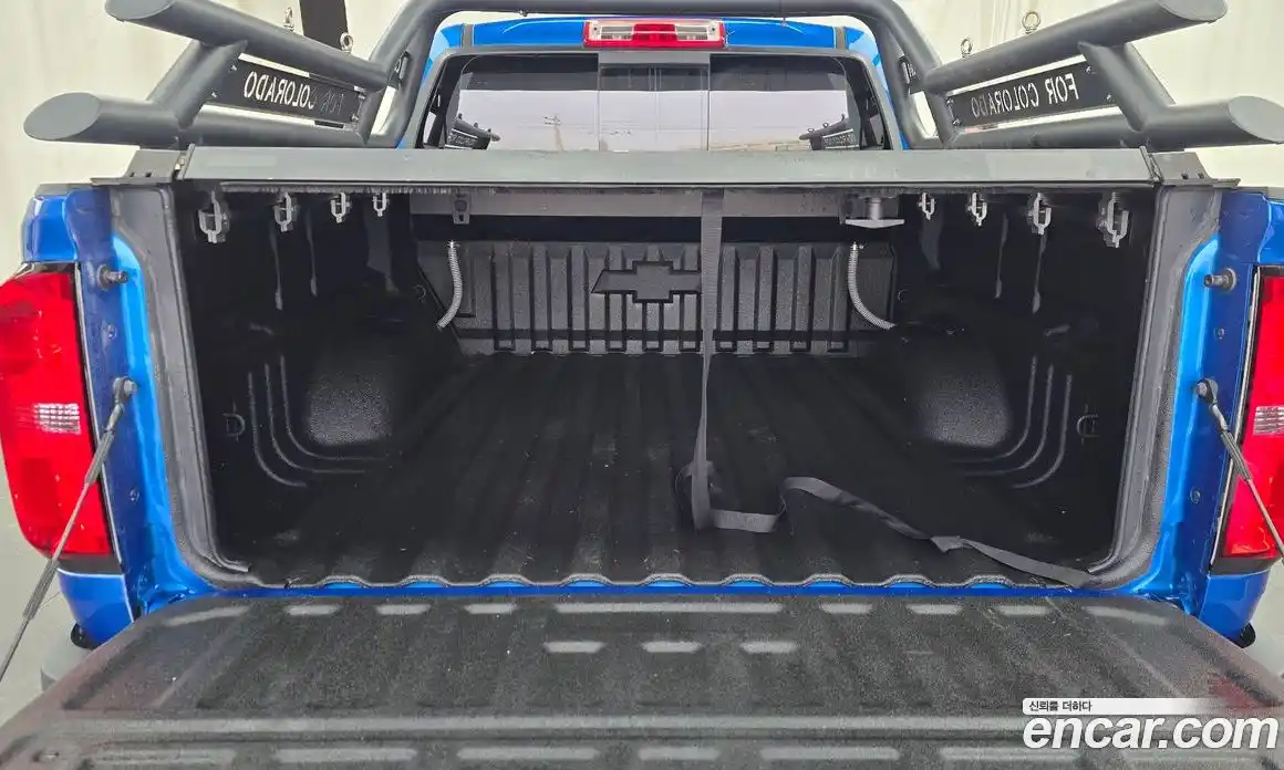 Chevrolet Colorado 2021 3.6 Автомат в Москве № 41998, фото 20