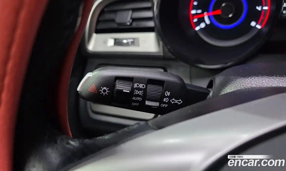 SsangYong TIBOLI 2016 1.6 Автомат в Москве № 421131, фото 17