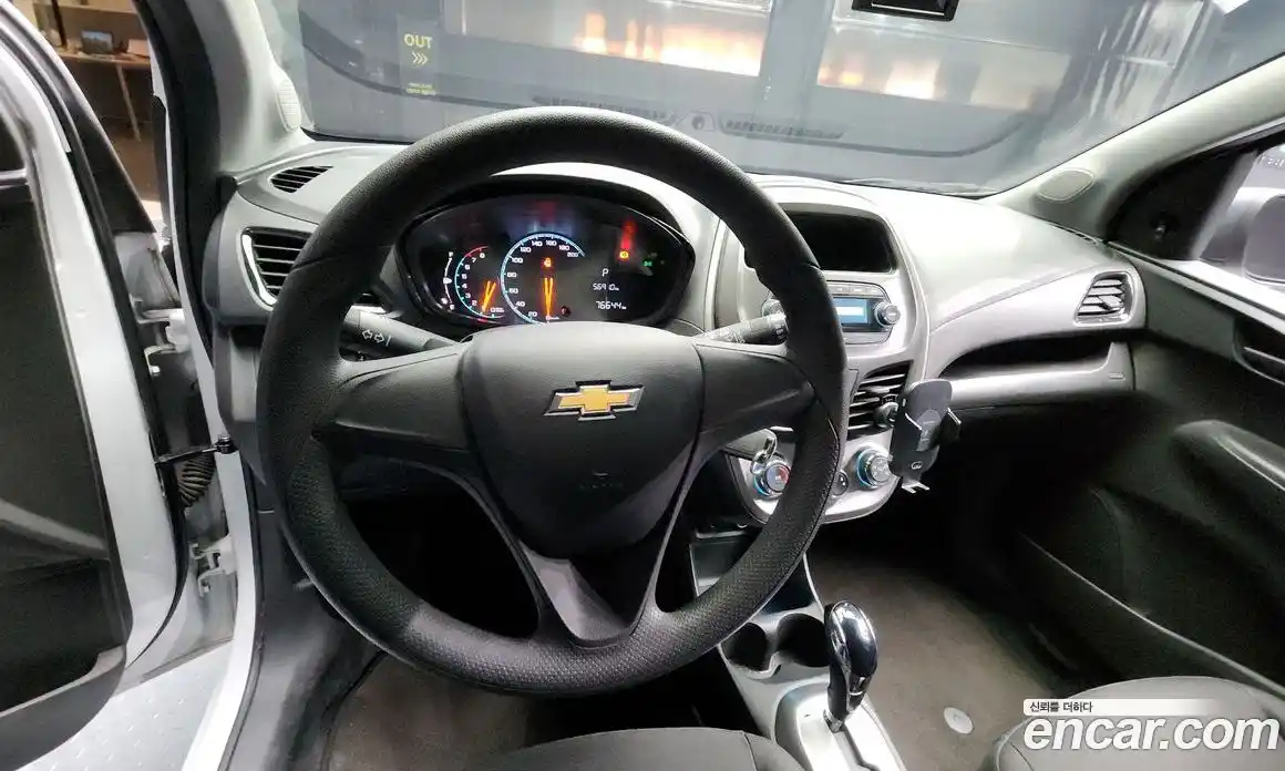 Chevrolet Spark 2017 1.0 Автомат в Москве № 42122, фото 19