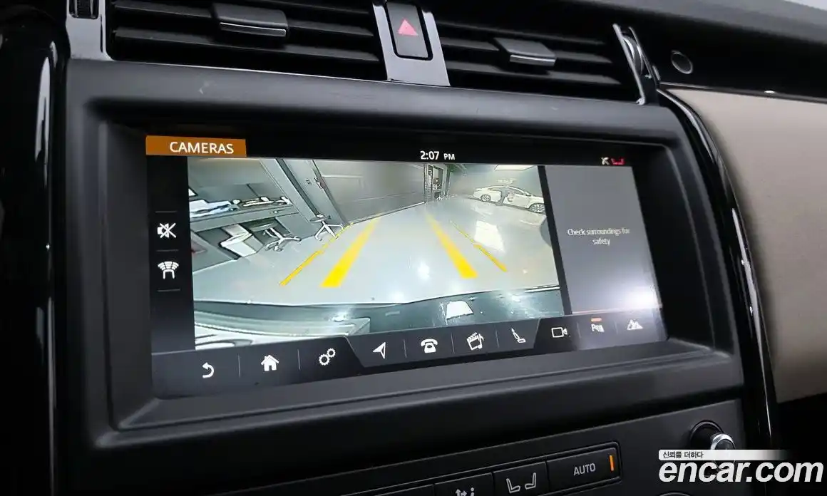 Land Rover Discovery 2018 2.0 Автомат в Москве № 431323, фото 15