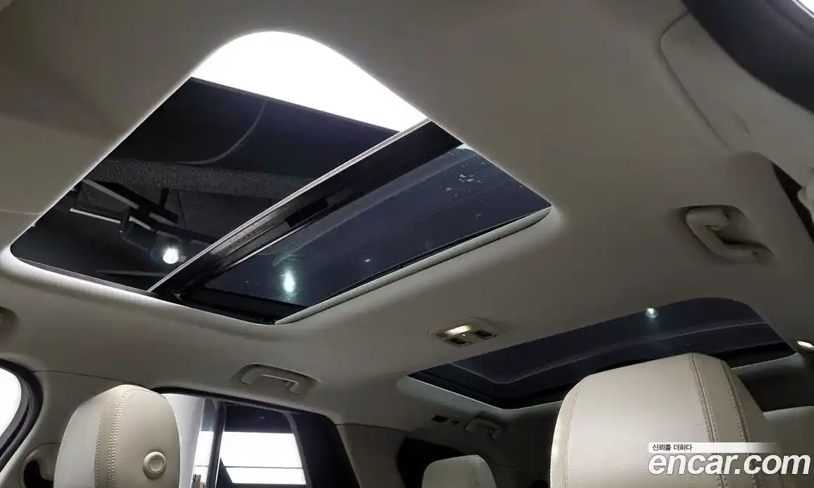 Land Rover Discovery 2018 2.0 Автомат в Москве № 431323, фото 18