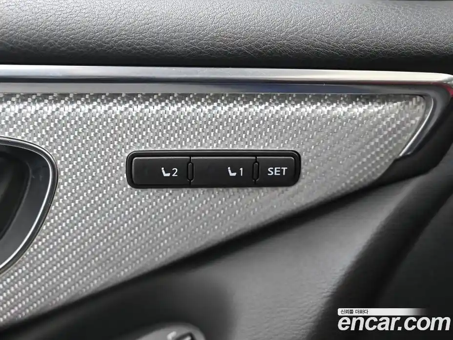 Infiniti Q60 2018 3.0 Автомат в Москве № 433550, фото 17