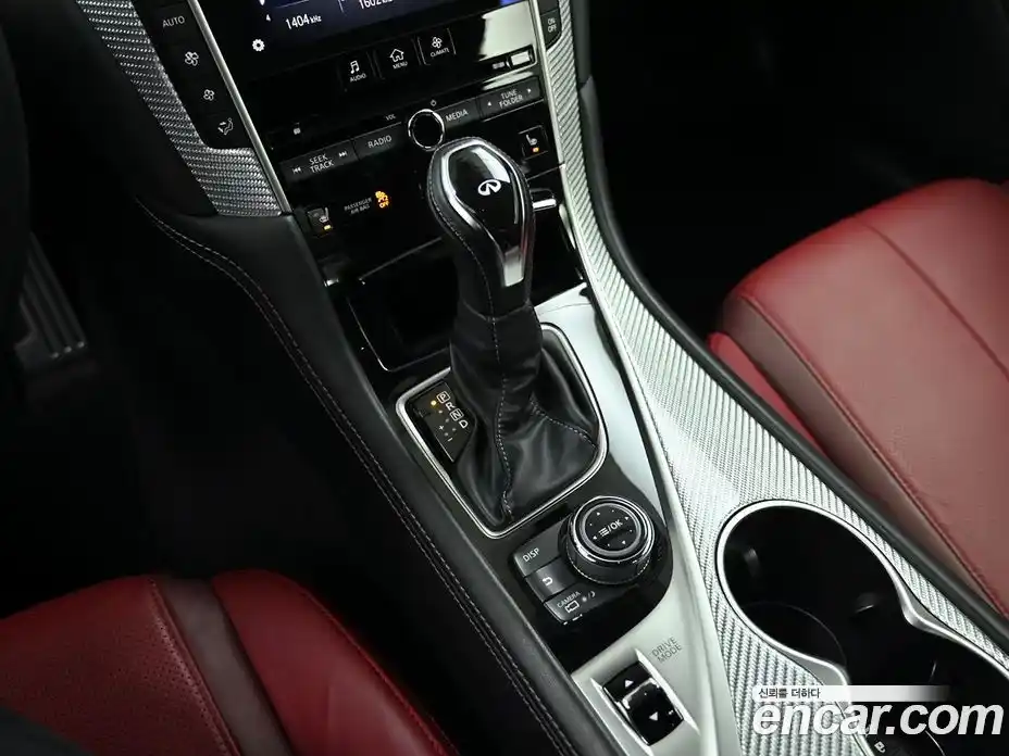 Infiniti Q60 2018 3.0 Автомат в Москве № 433550, фото 10