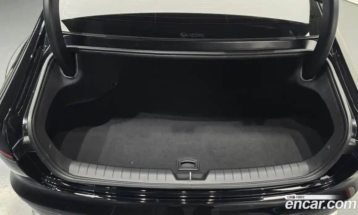 Hyundai Grandeur 2023 2.5 Автомат в Москве № 44606, фото 19