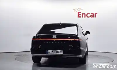 Hyundai Grandeur 2023 2.5 Автомат в Москве № 44606, миниатюра 4