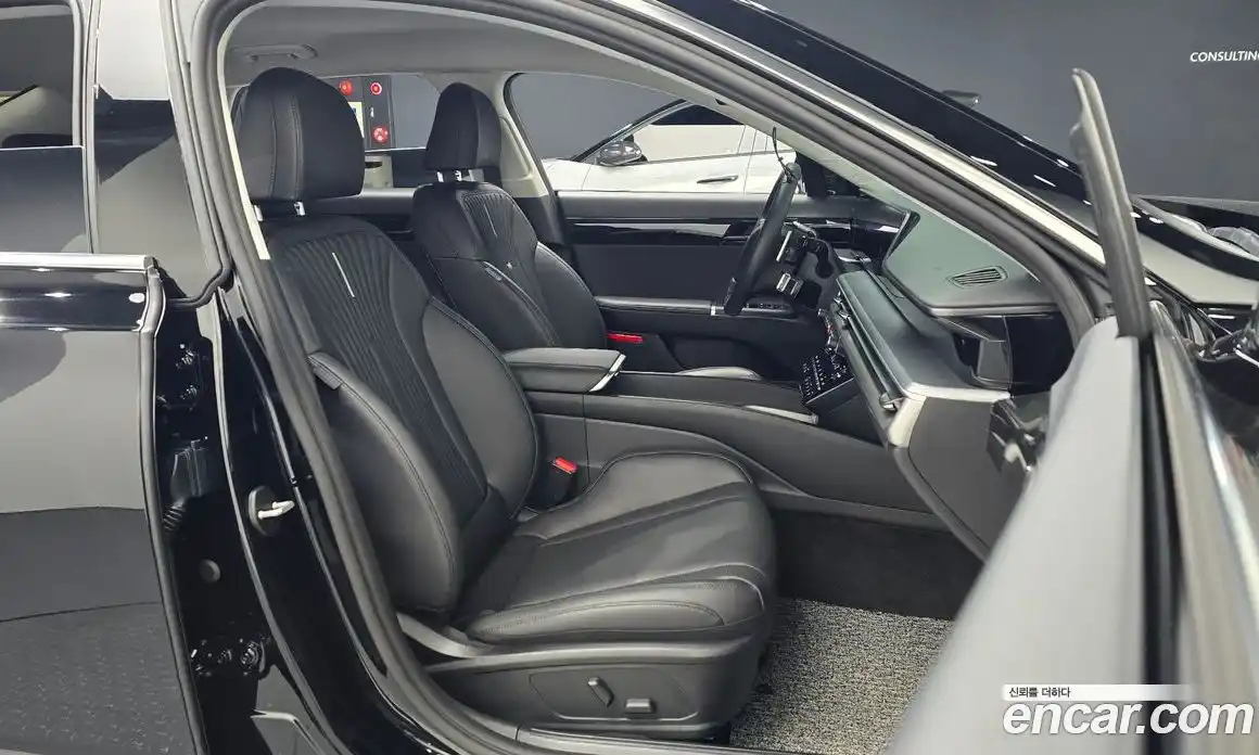 Hyundai Grandeur 2023 2.5 Автомат в Москве № 44606, фото 10