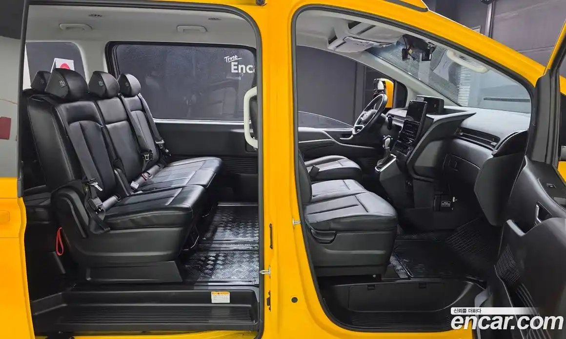 Hyundai Staria 2022 3.5 Автомат в Москве № 448945, фото 20