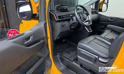 Hyundai Staria 2022 3.5 Автомат в Москве № 448945, миниатюра 10