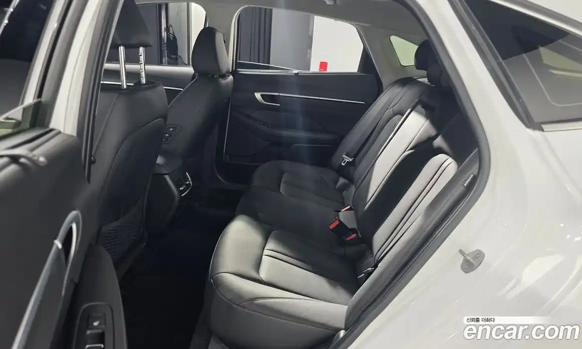 Hyundai Sonata 2024 2.0 Автомат в Москве № 449313, фото 11