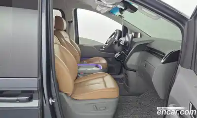 Hyundai Staria 2023 2.2 Автомат в Москве № 45388, миниатюра 11