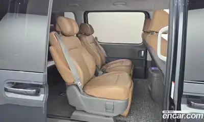 Hyundai Staria 2023 2.2 Автомат в Москве № 45388, миниатюра 12