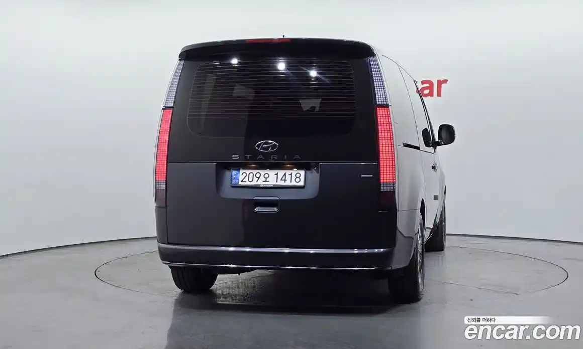 Hyundai Staria 2023 2.2 Автомат в Москве № 45388, фото 4