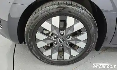 Hyundai Staria 2023 2.2 Автомат в Москве № 45388, миниатюра 5