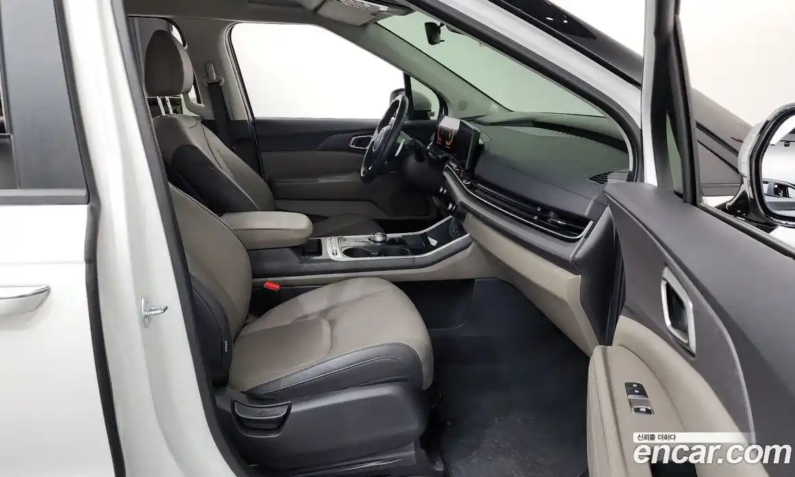 Kia Canival 2024 2.2 Автомат в Москве № 4555, фото 15