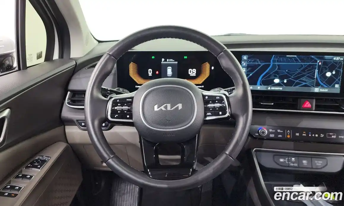 Kia Canival 2024 2.2 Автомат в Москве № 4555, фото 16