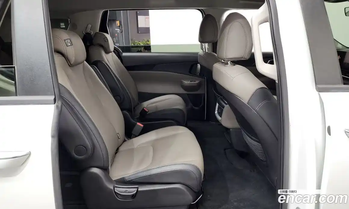 Kia Canival 2024 2.2 Автомат в Москве № 4555, фото 18