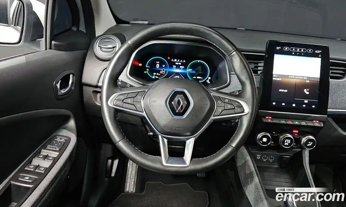 Renault Zoe 2021 0.2 Автомат в Москве № 455722, фото 13