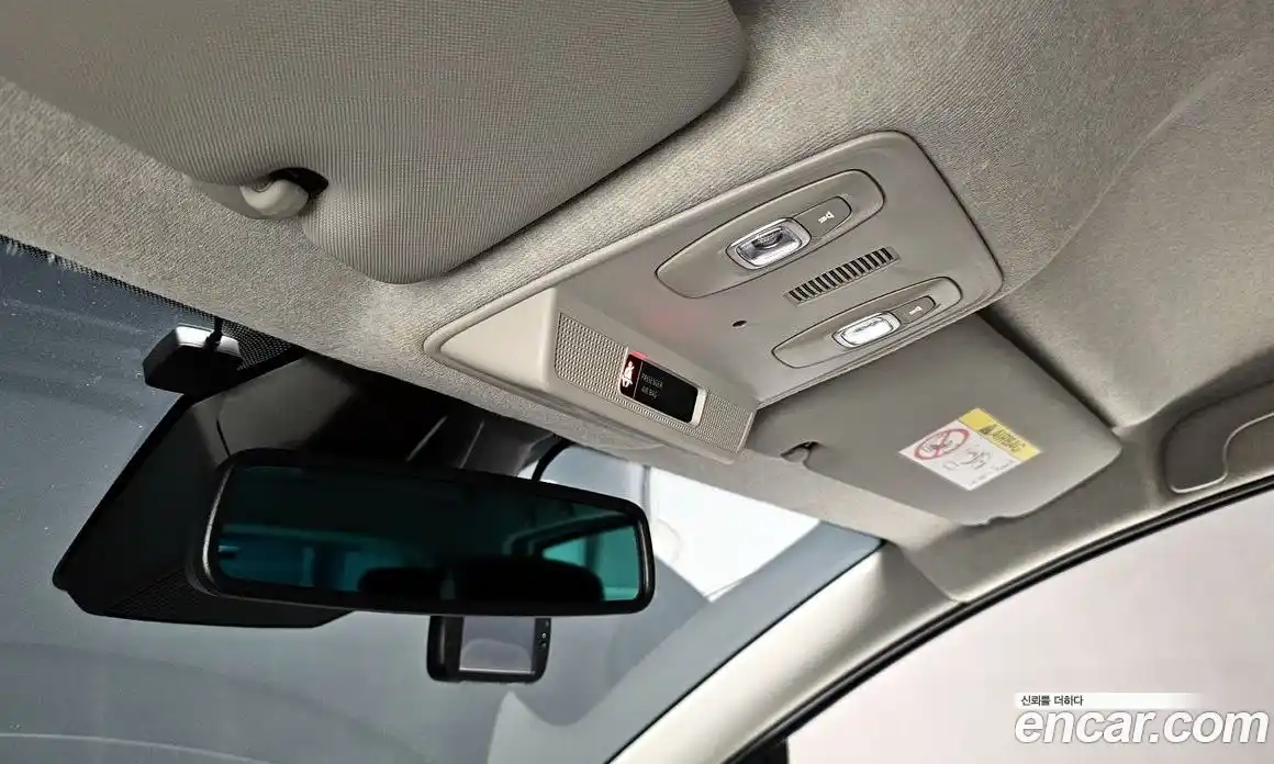 Renault Zoe 2021 0.2 Автомат в Москве № 455722, фото 17