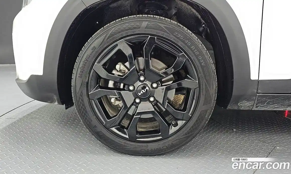 Kia Seltos 2025 1.6 Автомат в Москве № 460113, фото 5