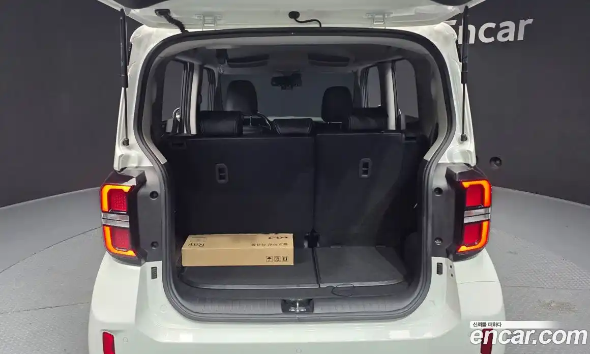 Kia Ray 2023 1.0 Автомат в Москве № 460362, фото 20