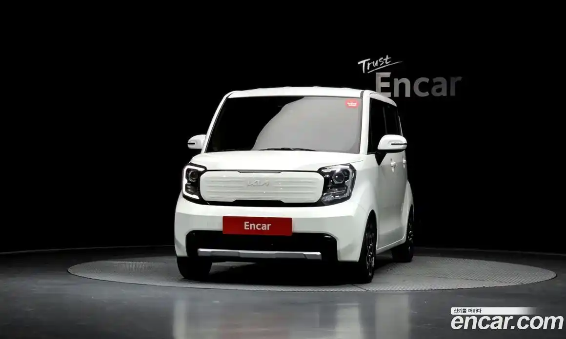 Kia Ray 2023 1.0 Автомат в Москве № 460362, фото 3