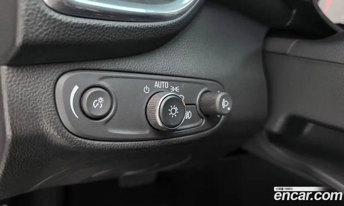 Chevrolet Trax 2018 1.4 Автомат в Москве № 462819, фото 16