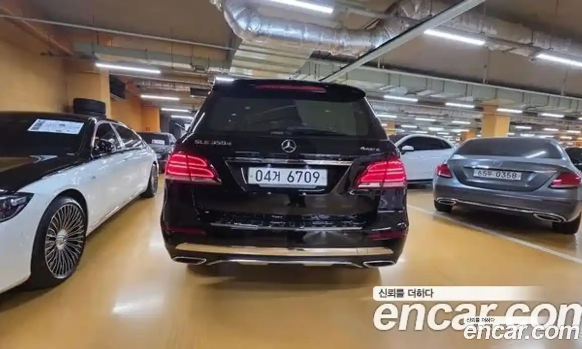 Mercedes-Benz GLE-Class 2018 3.0 Автомат в Москве № 466835, фото 7