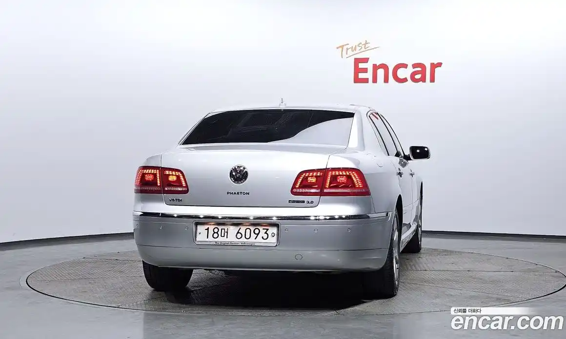 Volkswagen Phaeton 2011 3.0 Автомат в Москве № 472402, фото 4