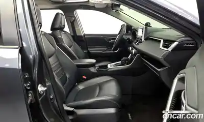 Toyota RAV4 2021 2.5 Автомат в Москве № 472954, миниатюра 11