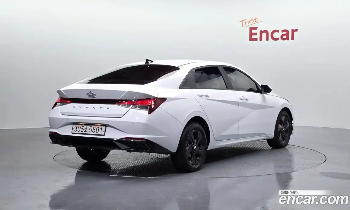 Hyundai Avante 2023 1.6 Автомат в Москве № 48585, фото 15