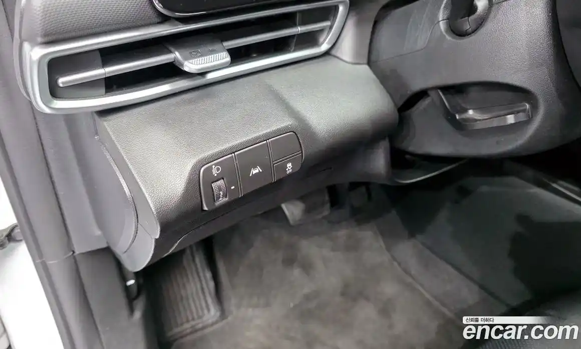 Hyundai Avante 2023 1.6 Автомат в Москве № 48585, фото 16