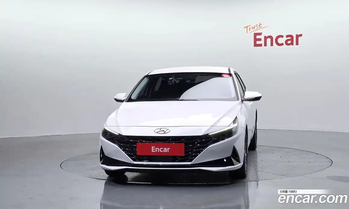 Hyundai Avante 2023 1.6 Автомат в Москве № 48585, фото 17