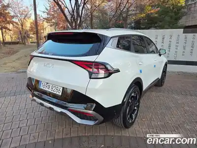 Kia Sportage 2023 1.6 Автомат в Москве № 56143, миниатюра 2