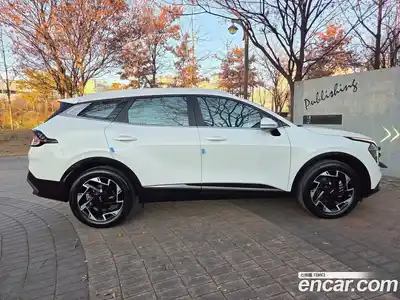 Kia Sportage 2023 1.6 Автомат в Москве № 56143, миниатюра 6