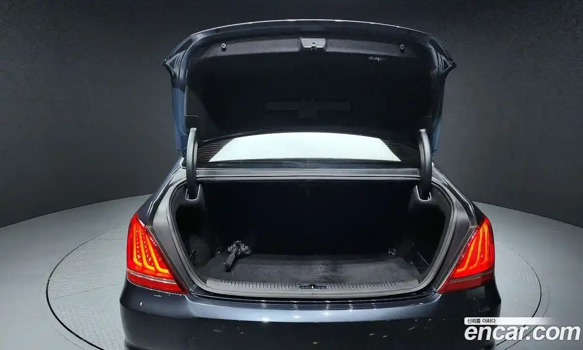 Genesis EQ900 2016 3.8 Автомат в Москве № 56466, фото 17